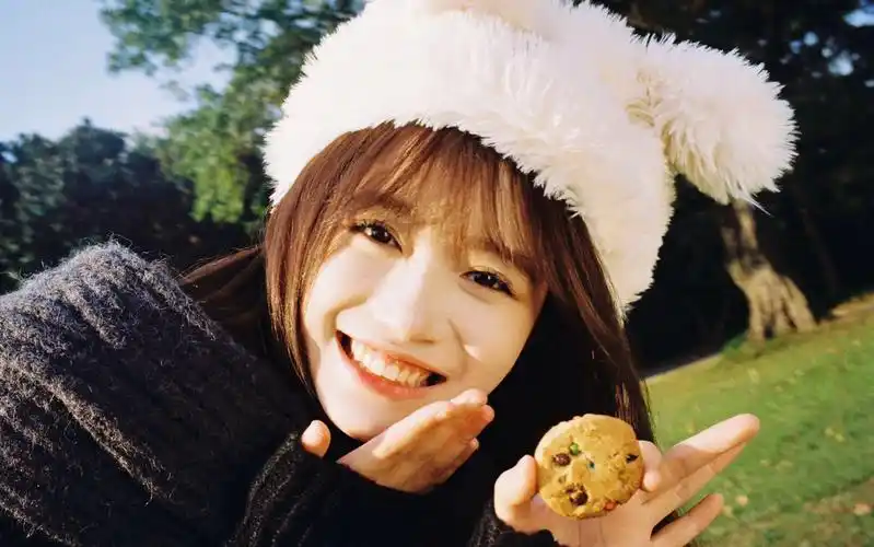 【费沁源】秋日的源源依旧甜美(彩虹光晕版)