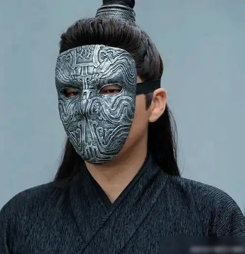 古装戴面具的美男子成毅肖战刘学义谁才是你心目中的第一