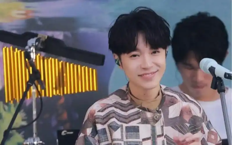 吴青峰20221204馬拉美的星期二12.4一日限定沙龍《(……当幽灵失灵)》