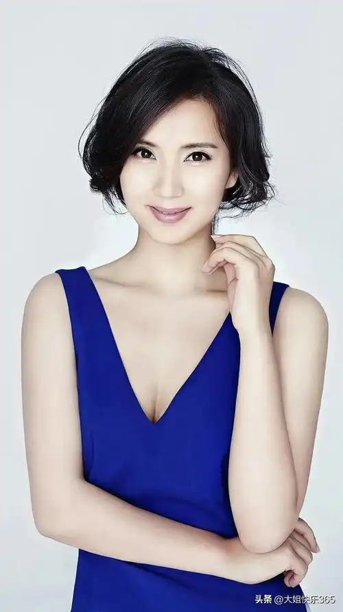 总的来说,陈好是一位多才多艺的演员,她以出色的演技,迷人的外貌和