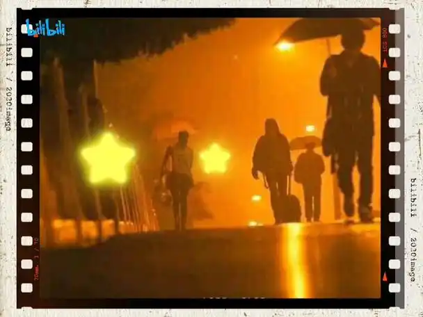 杭州街头拍到小哥