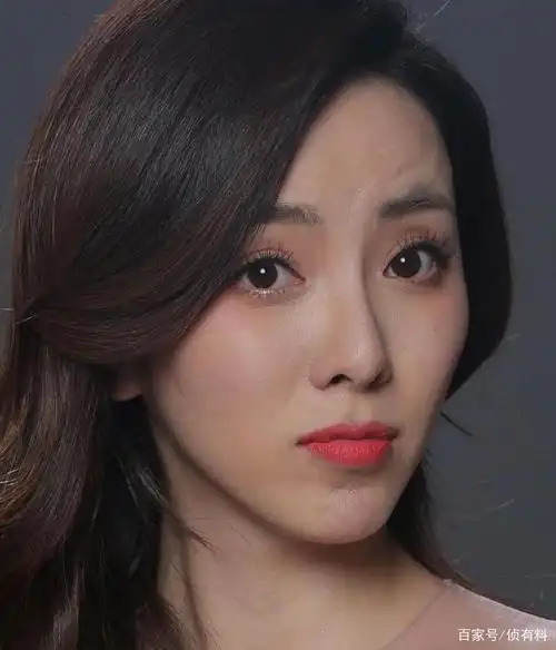 独家首发:主持人李思思多款造型定妆原图,绝对高清,绝对清秀.