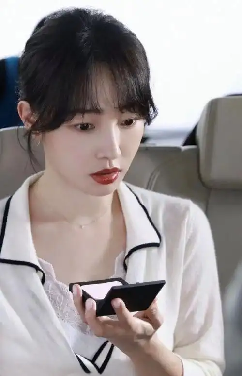 白百合33岁一指弹36岁二婚从被骂到全网好评她做对了什么