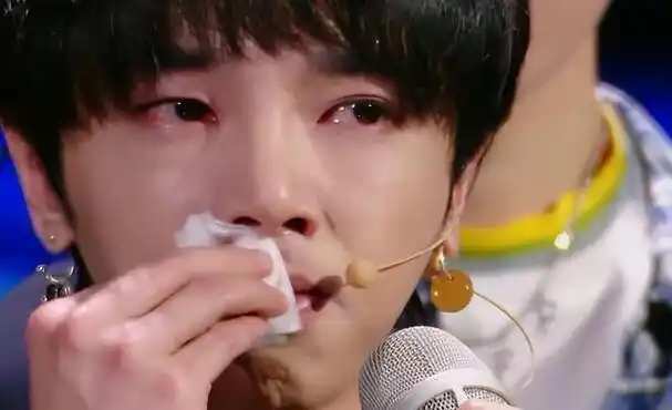 被高估的5位歌手有人演唱像是在做法有人爆火全靠氛围