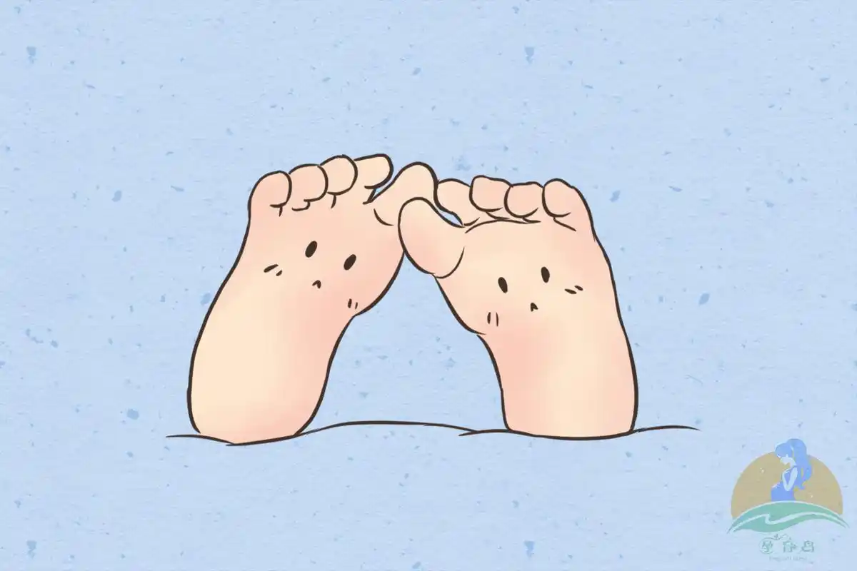 宝宝多大开始穿鞋?这个年纪,让孩子光脚比穿鞋更有利于足部发育