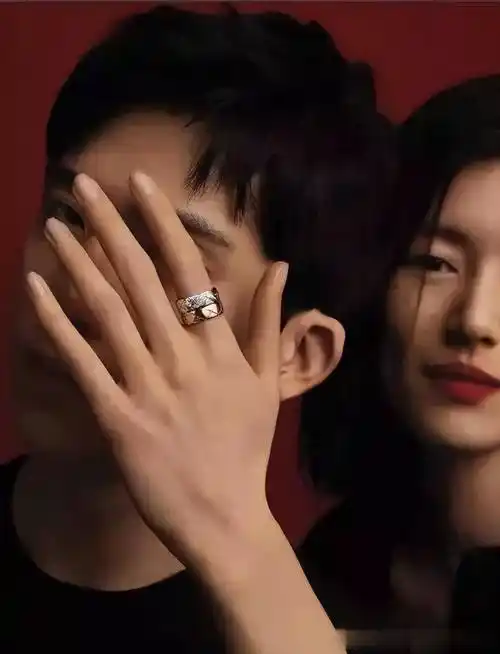 小编最后多嘴说一句,井柏然的前任女友是集身材与美貌一体的倪妮,如果