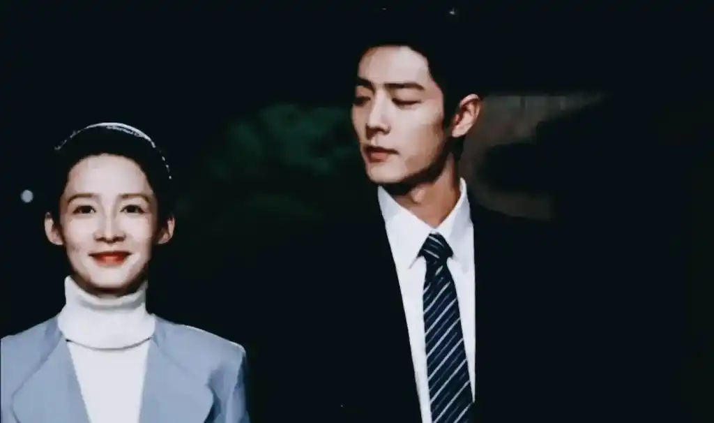 这套黑西装真的超爱!#肖战 #肖战肖春生 #梦中的那片海 - 抖音