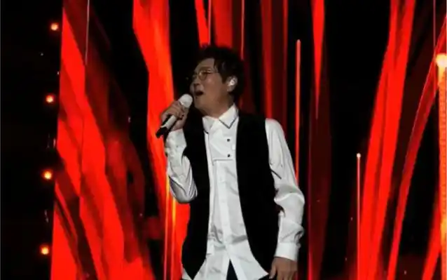 孙楠—红旗飘飘(湖南常德群星演唱会)