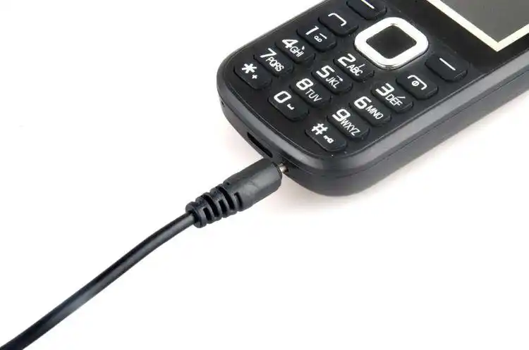 诺基亚小头充电器老人手机充电器n70小头直充小孔蓝牙耳机通用