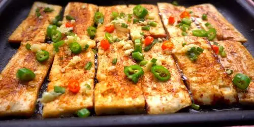 老相食厨房古镇经典芬芳四溢的铁板豆腐