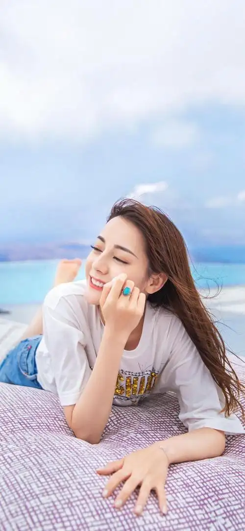 迪丽热巴希腊之旅,高清图片,手机锁屏桌面-壁纸族