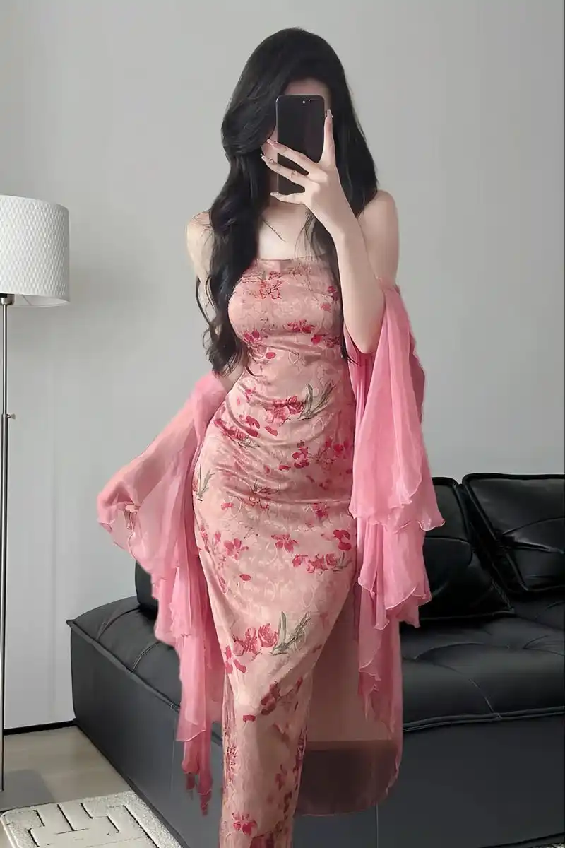 画报夫人"樱花粉"国风连衣裙