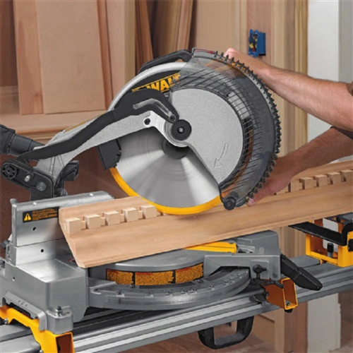 dws780-得伟斜切锯介铝锯