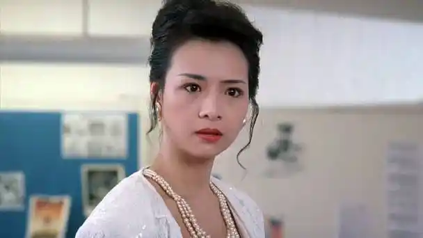 香港枭雄宇宙第一女强人从小姐逆袭成跛豪座上宾踩着