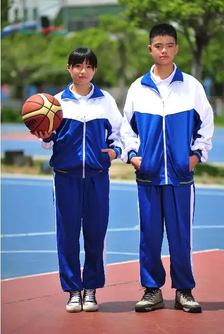 中国校服"进化史",最美不是民国校服,现代的被韩国学生羡慕