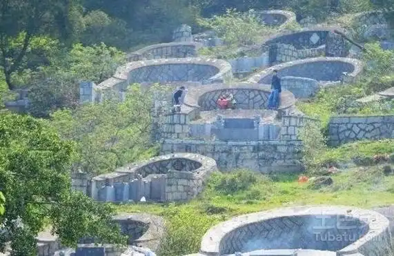 埋葬风水坟墓图片_坟墓风水好坏怎么看_看坟墓风水图