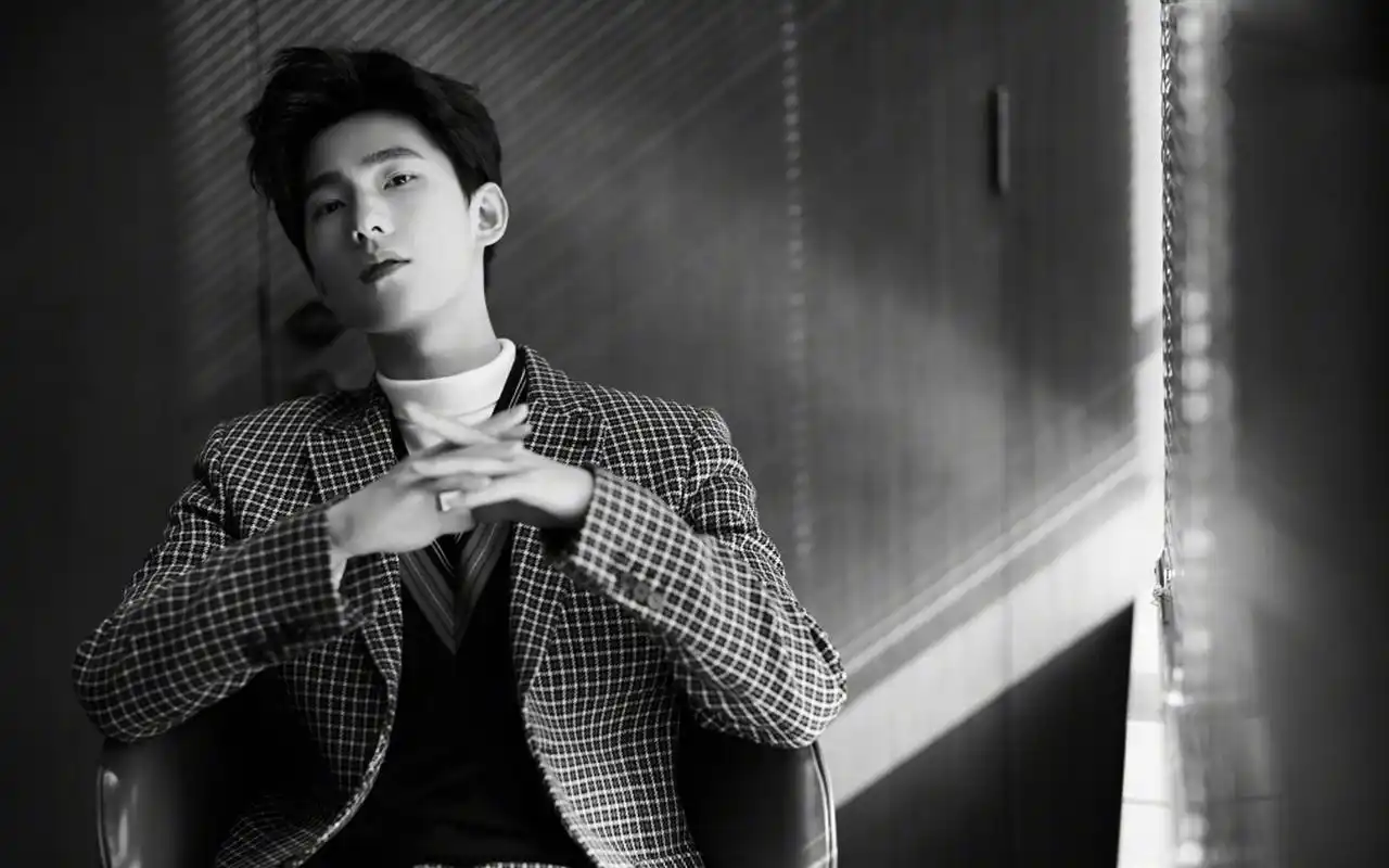 杨洋儒雅绅士写真图片桌面壁纸,大陆明星,高清,帅气,杨洋,壁纸,1920x