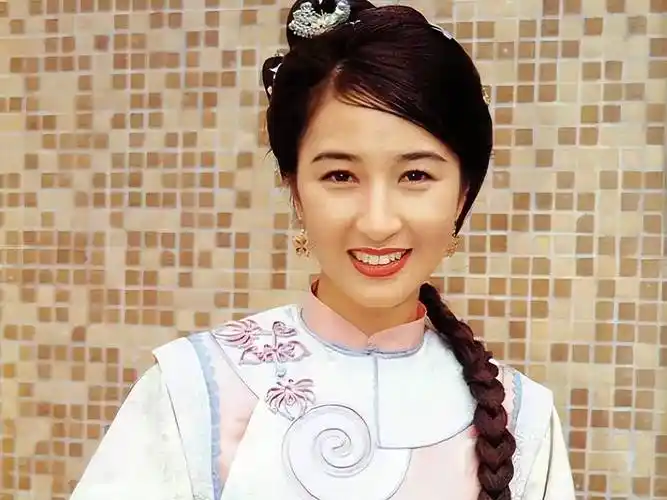 关咏荷能斩获tvb首位"视后",凭的就是这部剧,现在看仍旧经典_苗翠花