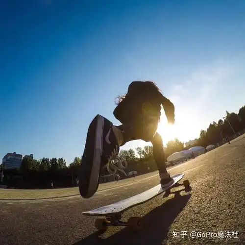 这么美的长板女孩原来是玩gopro起家的! - 知乎