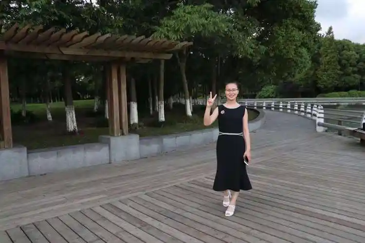 48岁离异女征婚照片(id:4999327)_上海上海征婚交友_我主良缘网