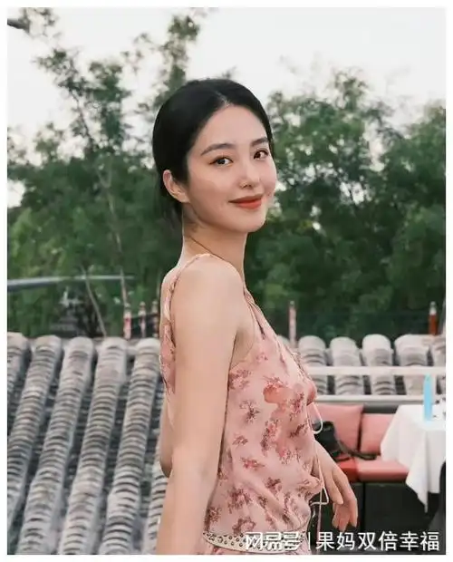 杨采钰鲜为人知的故事