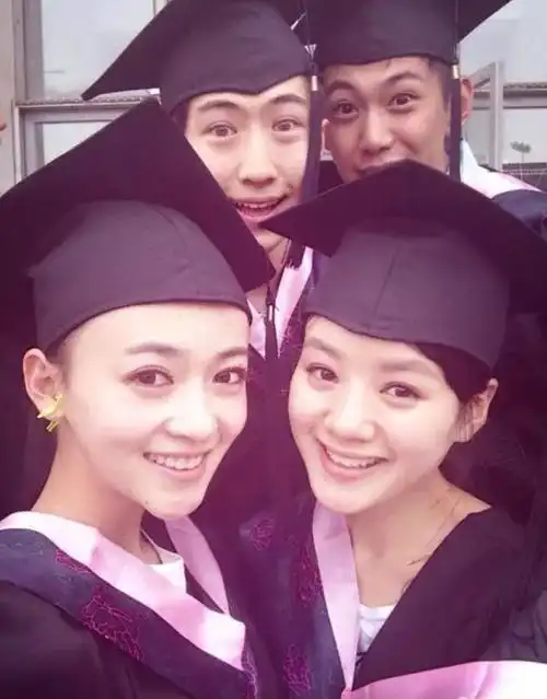 吴谨言到底整容没童年照和成年照被扒第4张图敢说没整吗