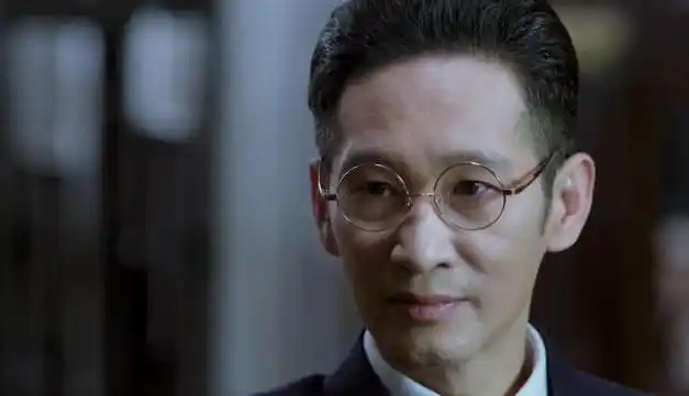 王劲松"不羁"真言引热议,娱乐圈需更多纯粹艺术魂!