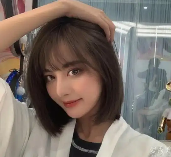 五月合适剪发,时尚潮流显年轻发型,谁剪都好看