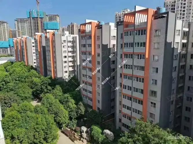 铁合金怡芳苑小区(二期)3室2厅1卫80㎡西北67万