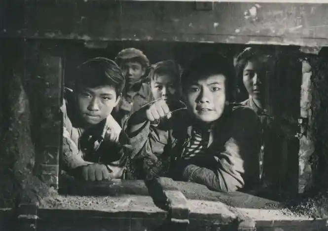 《英雄小八路》是 a target="_blank" href="/item/上海天马电影制片