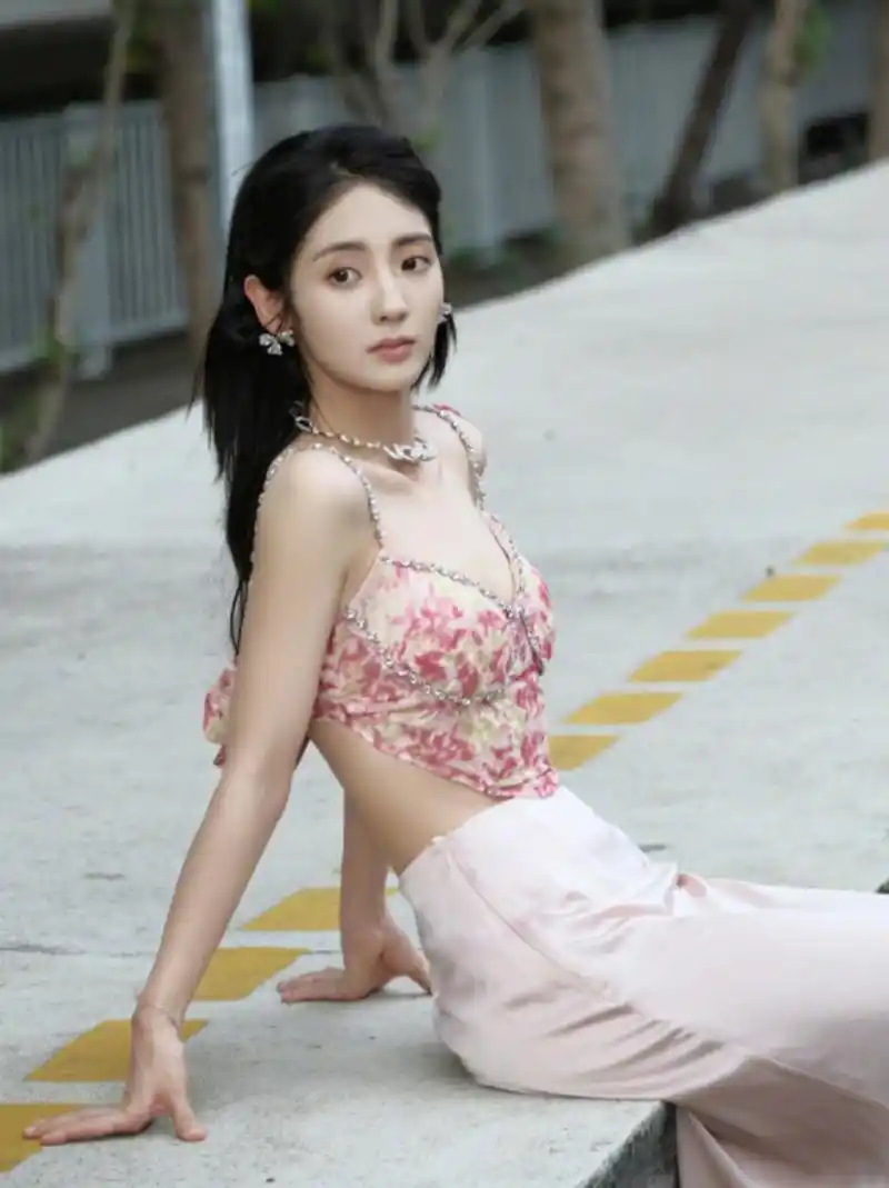 邢菲的最新元气照,好看!