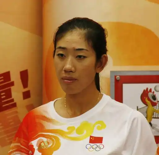 图文-奥运赛艇金牌组合做客新浪 金紫薇表情严肃_赛艇
