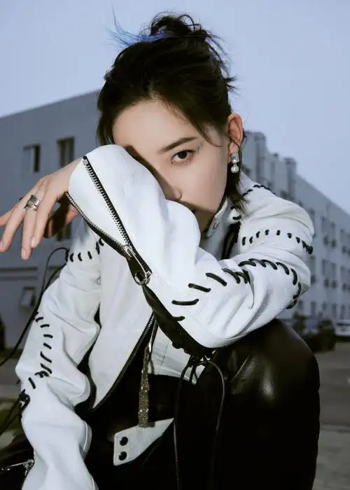 李斯丹妮日常彩蛋掉落##央视818晚会