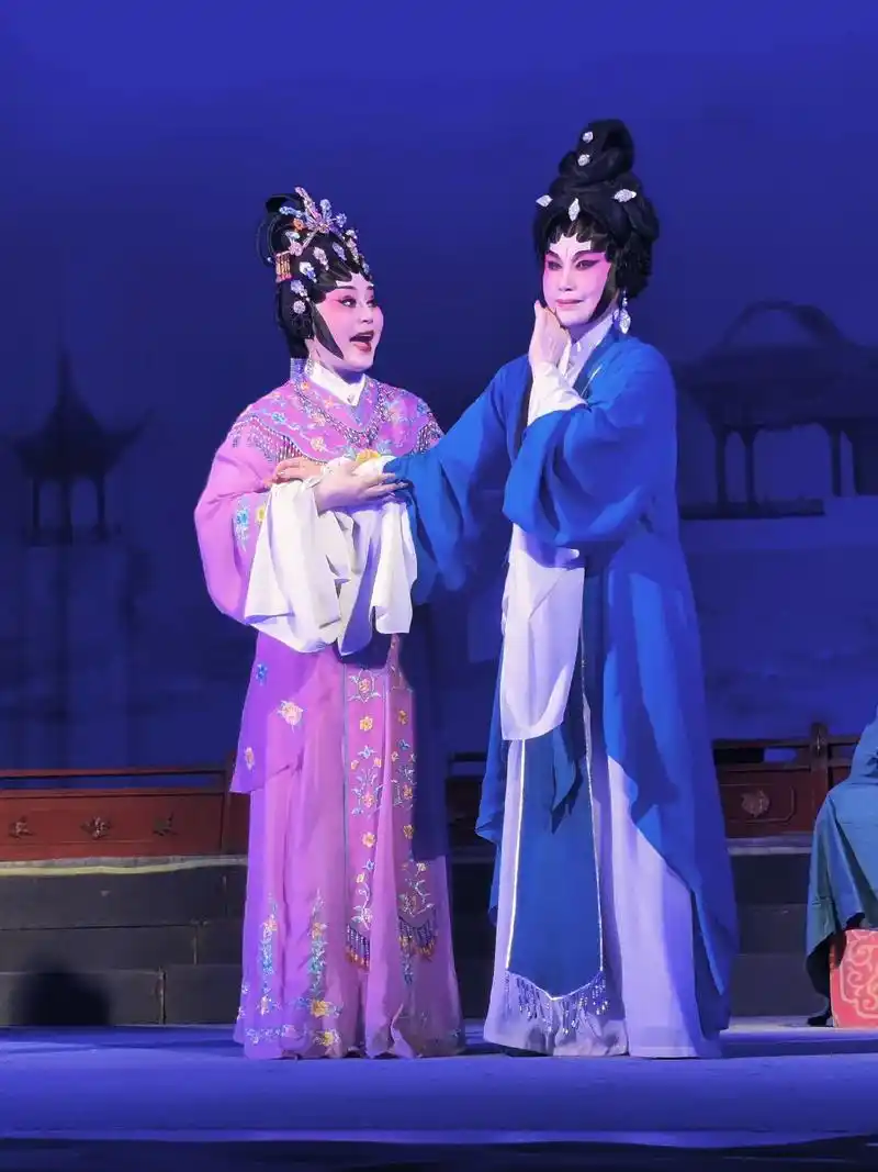 广州青年粤剧团  狸猫换太子剧照  #谁说戏曲不抖音 #狸猫 - 抖音