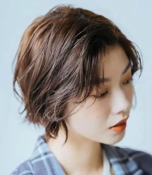 流行发型抢先看,每一款都魅力尽显|短发|微卷|减龄|知性|空气刘海_网