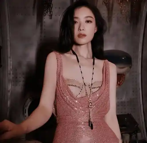 倪妮这魅力四射的身材,成为无数人羡慕的对象!_锻炼_气质_外貌