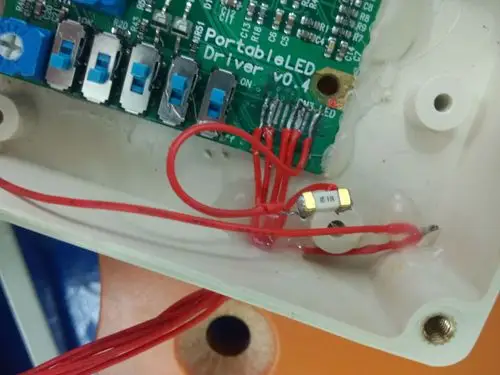 对于电子电路中的1a保险丝烧坏,为什么pcb板块也烧毁请高手指教一下