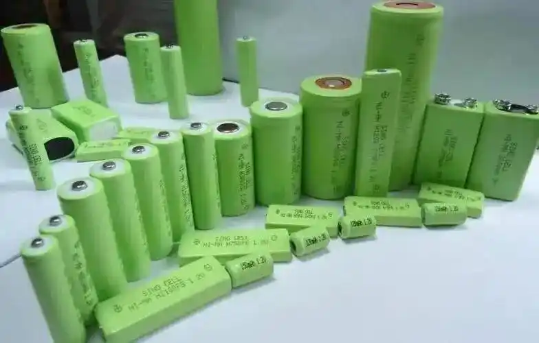 铅酸镍镉镍氢锂电池优缺点对比