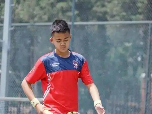 那英高峰的儿子高兴照片曝光,两人未婚生子,因男方出轨而分手