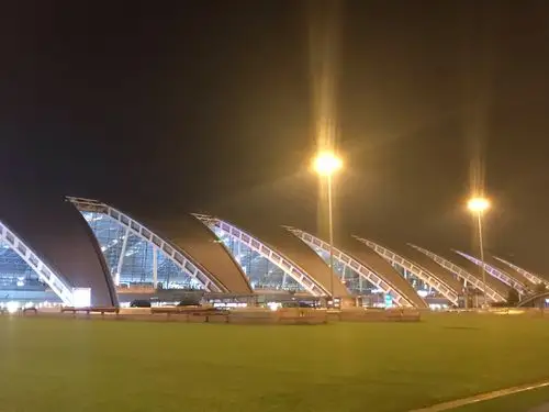 夜晚抵达双流机场