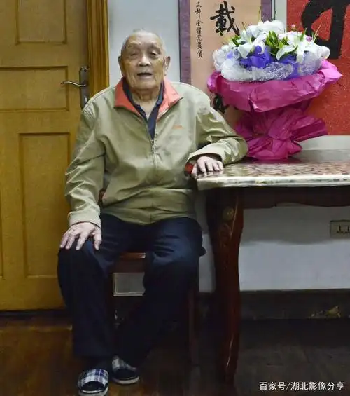 湖北摄协|宋建春:老红军永远是历史的丰碑!