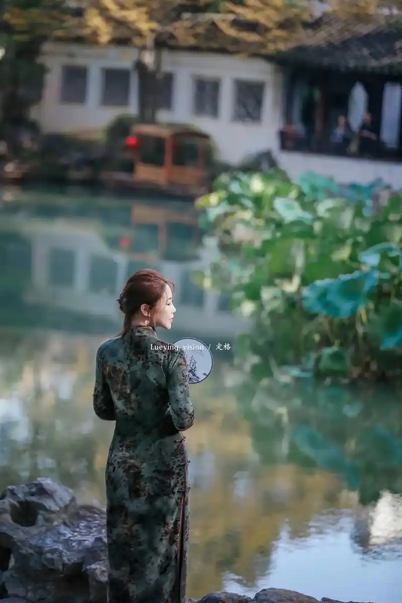 又到了可以拍旗袍的季节90.