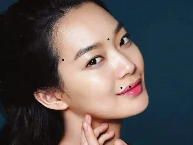 女人的痣长在哪里好 女人哪里长痣最有福气