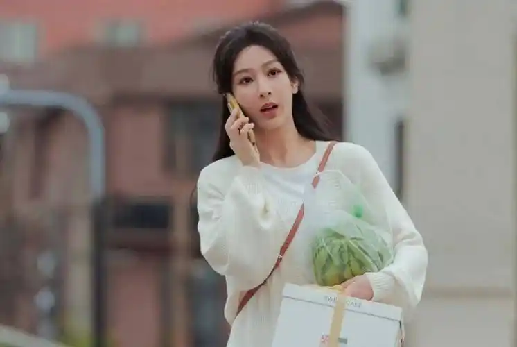 本周看点丨黄渤新片千里寻女杨紫解锁独立女性成长秘籍