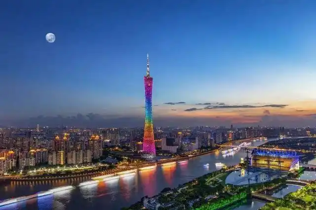 广州具有代表性的一座高楼建筑,是中国第二高塔