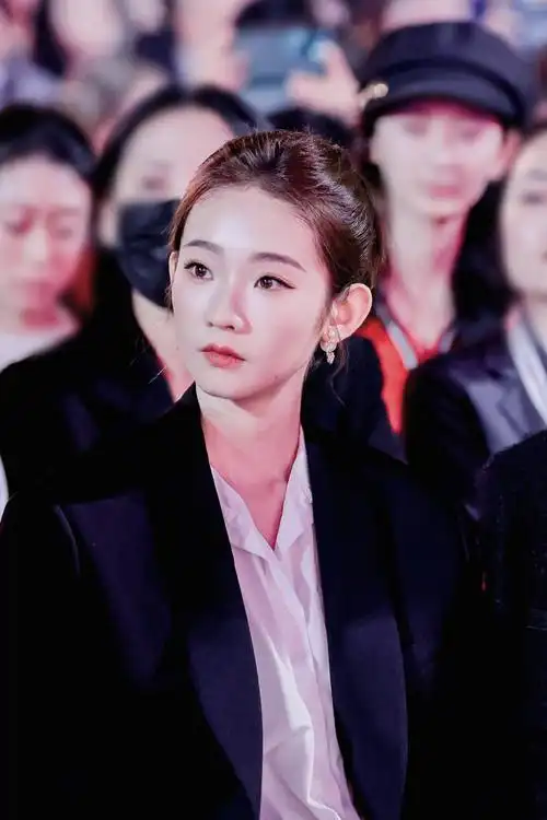 #张艺凡年度新锐演员##2024电影频道m榜荣誉名单#