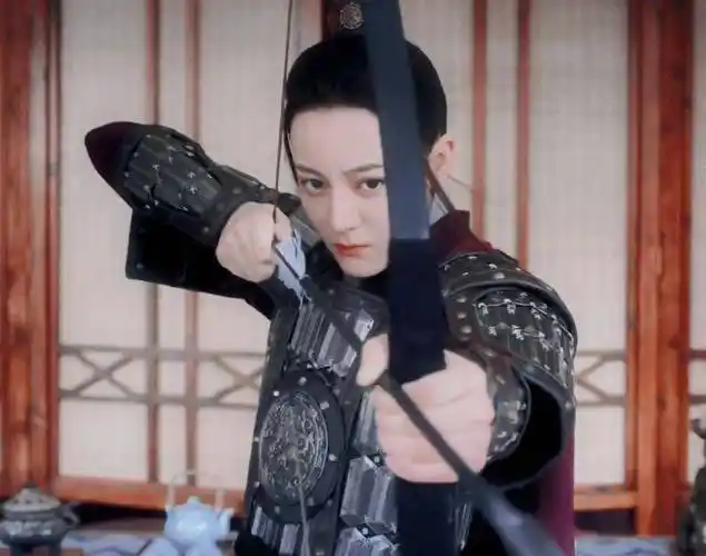 《长歌行》定档,迪丽热巴合作小七岁男演员,实力派阵容爆款预定_赵露