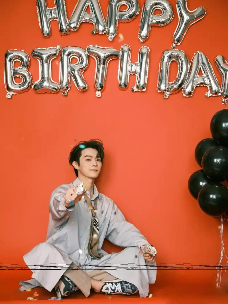 许凯的生日大片