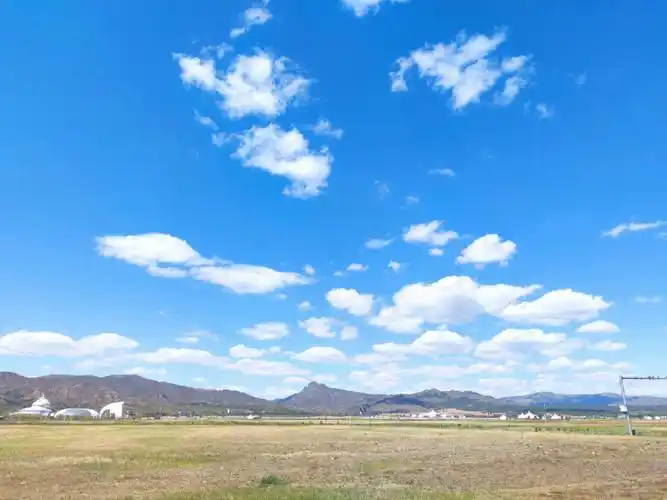 蓝天白云晴空万里