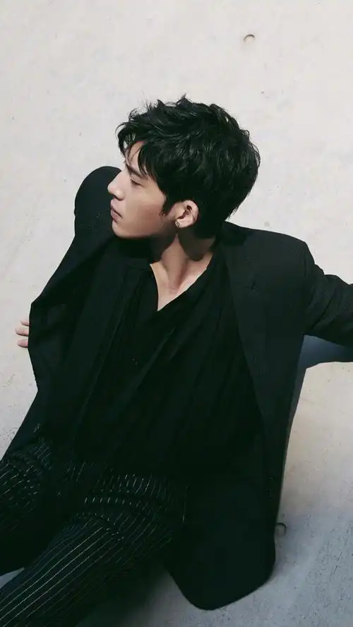 绅士井柏然,高清图片,手机锁屏桌面-壁纸族